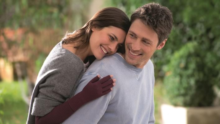 Kompressionsstrumpf Arm Farbe Cranberry